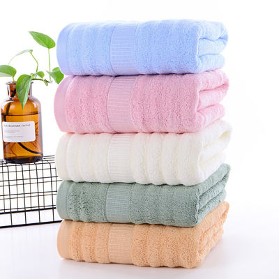 Woven Bamboo Fiber Super Clean Face Towel Bath Towel with Animal Print Pattern 2024