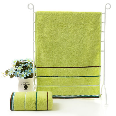 Bath Towel in Striped Satin File Jacquard Pure Cotton Material for All-aged Customers