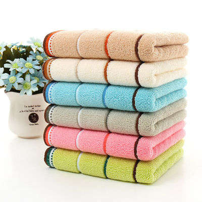 Bath Towel in Striped Satin File Jacquard Pure Cotton Material for All-aged Customers