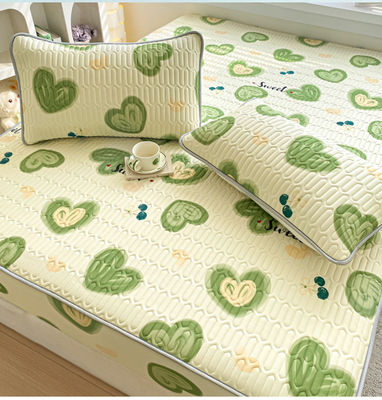 Experience the Cooling Sensation with The 2024 Model Silk Bedding Set in Europe Style