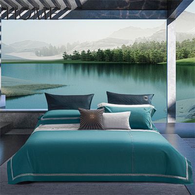 Air-permeable European Style 100% Cotton Jacquard 300TC 4Pcs Bedding Sets No Filling