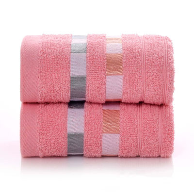 Customized Large Hotel Spa Bathroom Face Towel in Luxury Cotton with Square Design