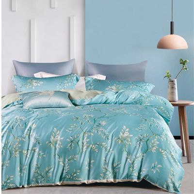 Customized Color 4 Pcs Luxury Polyester Flat Fabric Soft Hotel Design Bedding Set for King Bed