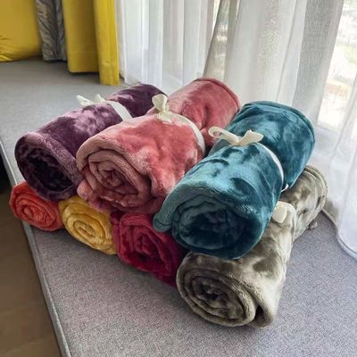 Polyester Solid Color Coral Fleece Blanket for Home and Office Decoration