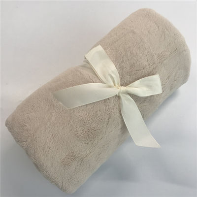 Polyester Solid Color Coral Fleece Blanket for Home and Office Decoration