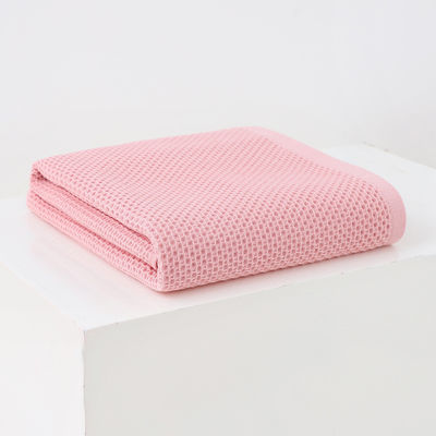 Customized Designs Knitted Cotton Bath Towel 70*140cm for Soft and Absorbent Towels