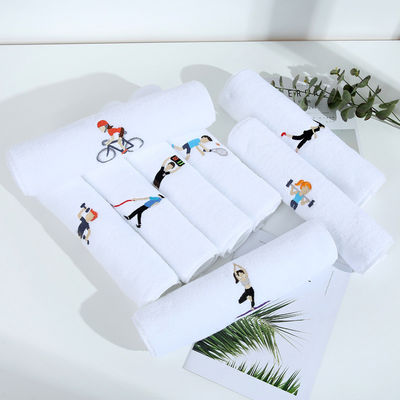 Embroidered 180gsm Custom Logo Quick-drying Sports Towel for Extended Outdoor Fitness