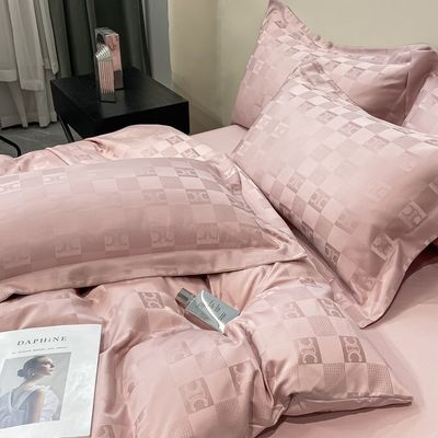 Solid Pattern Luxury Bed Sheets for Light Luxury Satin Jacquard 4-Piece Bedding Set