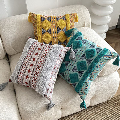 Customized Size Tufted Linen Printed Pillow Cover for Sofa Decorative in Ethnic Style