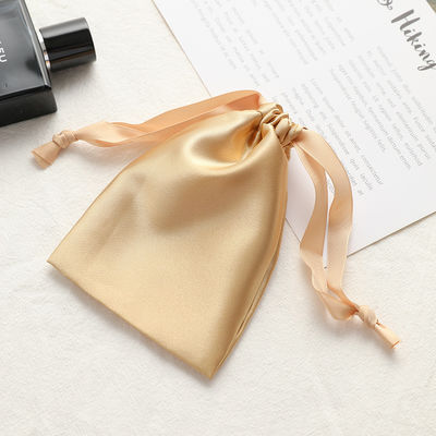 Customized Multi-colored Silk Eye Mask for Luxury Travel and Restful Sleep Promotion
