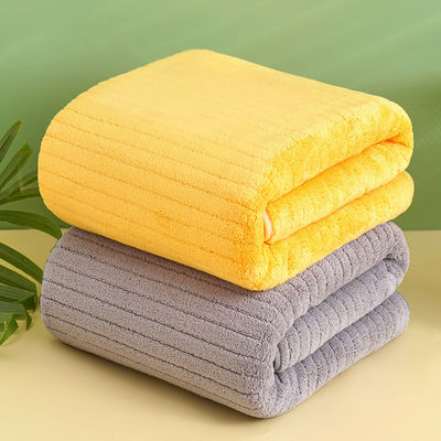 Ultra Absorbent Microfiber Bath Towel Perfect for All Seasons and Rectangle in Shape
