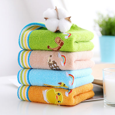 100% Cotton Children Towel with High Absorbency and Eye-catching Cartoon Pattern