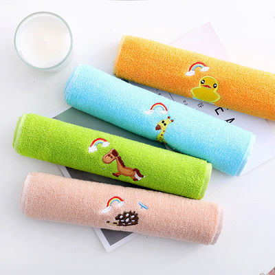 100% Cotton Children Towel with High Absorbency and Eye-catching Cartoon Pattern