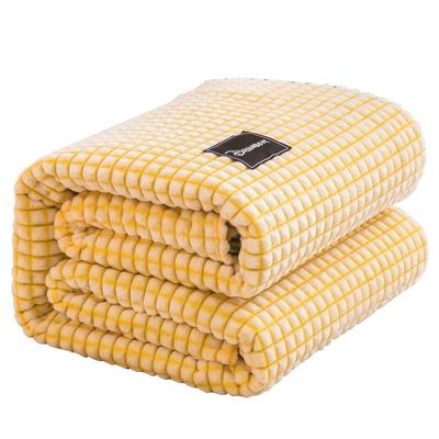 Soft and Comfortable Milk Fleece Blanket for Child Single Bed or Air Conditioning