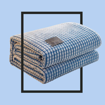 Soft and Comfortable Milk Fleece Blanket for Child Single Bed or Air Conditioning