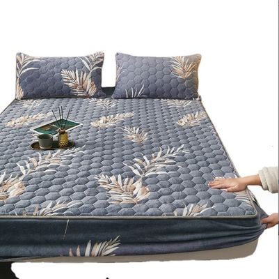 Luxury Custom Washable Bedsheet Hypoallergenic Bed Protector Mattress Cover