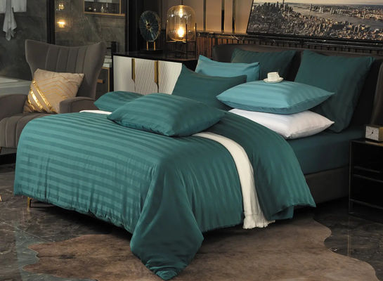 Multifunctional 100% Polyester Satin Stripe Pattern Bedding Set for Home or Hotel