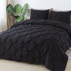 Popularity Stock 90GSM 3 Pieces Pintuck Cover Soft Microfiber Bedding Set All-Season Customized Zipper Closure