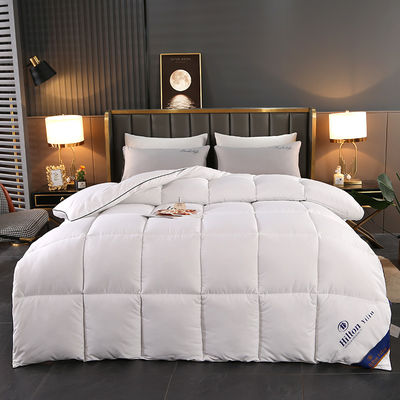 Custom Size Sustainable Hilton Hotel Textile Quilt Duvet Bedding with 100% Polyester