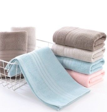 Soft and Skin-Friendly 100% Cotton Towels Thickened Absorbent Quick Drying for All Ages