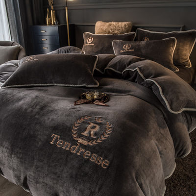 Home Grade Grade A Customized Solid Milk Velvet Embroidery Bonded Four Piece Set
