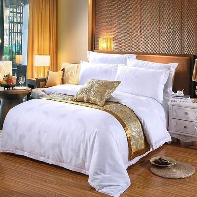 Response within 24 Hours 4pcs Satin Stitch Duvet Bedding Set for King Size Double Bed