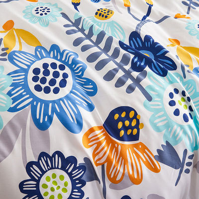 Experience the Softness and Durability of Our 100% Cotton Bedding Set for All-Season