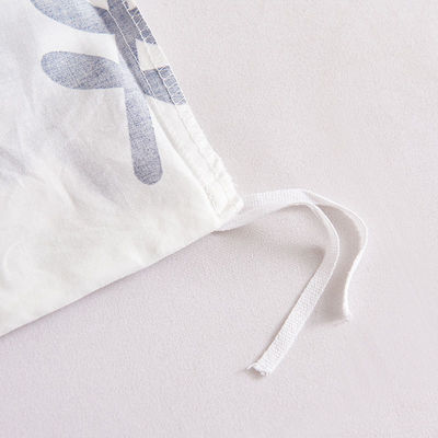 Experience the Softness and Durability of Our 100% Cotton Bedding Set for All-Season