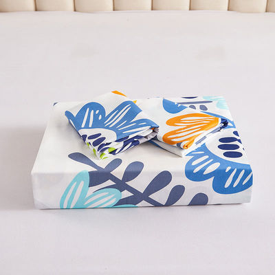 Experience the Softness and Durability of Our 100% Cotton Bedding Set for All-Season