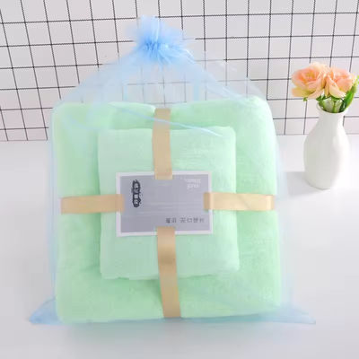 All Age Group Coral Fleece Bath Towel Set with Advantage of Strong Water Absorption