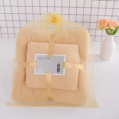 All Age Group Coral Fleece Bath Towel Set with Advantage of Strong Water Absorption