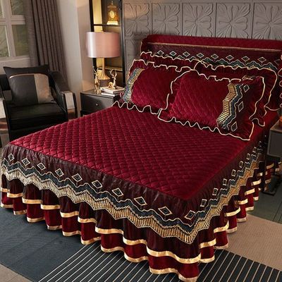 Custom Polyester Bed Skirt Three-piece Dustproof Bed Cover for Home 40 Fabric Count