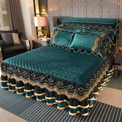 Custom Polyester Bed Skirt Three-piece Dustproof Bed Cover for Home 40 Fabric Count
