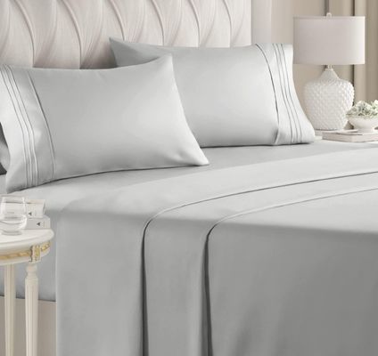 Hotel Living 5 Star Luxury Home Bedding in Customized Color 100% Cotton Polyester