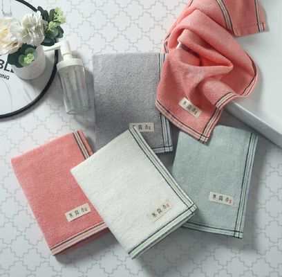 Bamboo Fiber Towel Soft Absorbent Beauty in Towel with Gift Box Popular Style and More