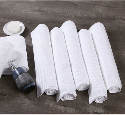 Pluffy Heavy Embroidered Cotton Towel for Custom Small Size in Sustainable Material