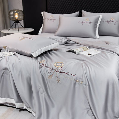Light Summer Quilt Set Of 4-piece Sheet Luxury Bedding Set With Cold Advantage 2.5-3 kg