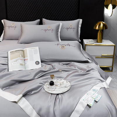 Light Summer Quilt Set Of 4-piece Sheet Luxury Bedding Set With Cold Advantage 2.5-3 kg