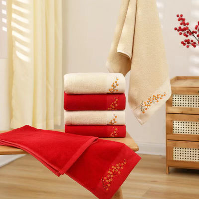 Sustainable Household Bath Wipe Foot Towel for Custom Cotton Embroidery Towel Production
