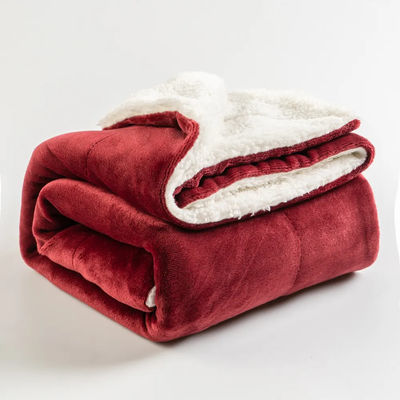 Soft Knitted 130*110cm Reversible Polyester Blanket Microplush Custom Color Plush Throw