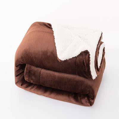 Soft Knitted 130*110cm Reversible Polyester Blanket Microplush Custom Color Plush Throw