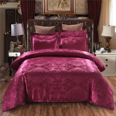 National Standards Color Fastness Grade Satin Silk Hotel Bedding Sets in European Style