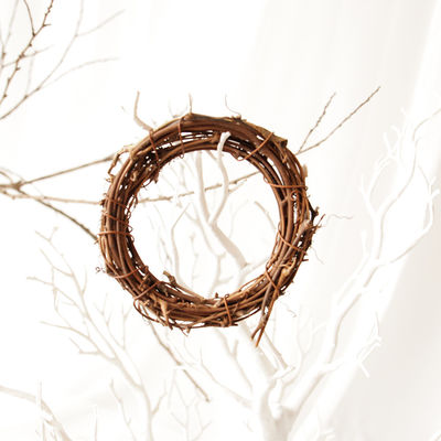 Festive Window and Door Hanging Rattan Ring Artifi for 35cm Natural Grapevine Wreaths
