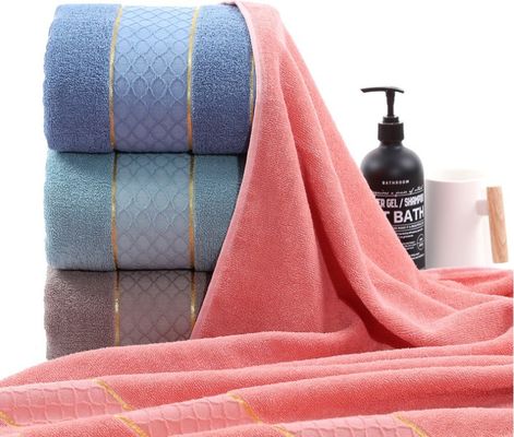 Highly Absorbent 32S Cotton Towel with Gold Edge and Solid Color Cut Pile Pattern