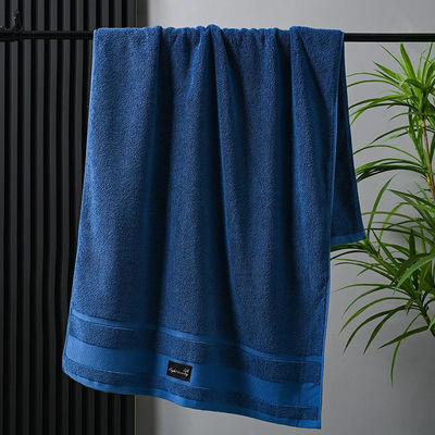 Pure Cotton Luxury Hotel Towel Set with Thick Striped Pattern and Jacquard Design