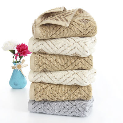 Soft and Absorbent Face Towel Made of 100% Pure Cotton Plain Weaving White Pattern