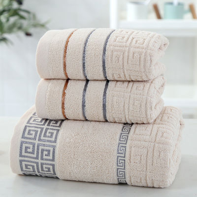 Hotel Essential Cotton Bath Towel with Strong Water Absorption and Customized Logo