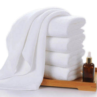Customer Logo 600 GSM 100% Cotton Square Towel for Quick Drying and Soft Touch