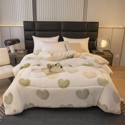 Customized Logo Bedspread Quilt Velvet Embroidery Warm Thick Quilt Winter Quilt Plush Ready