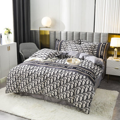 Christmas Gift Luxury Super Soft 100% Polyester 4 Piece Bedding Set Geometric Pattern